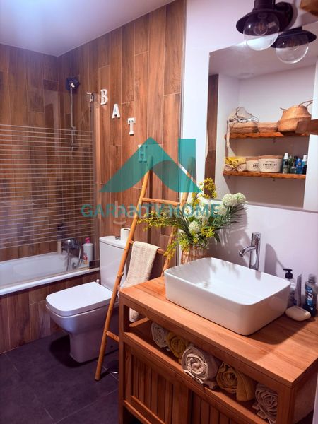 Foto bf5a76d9-ebfd-48b6-b252-be21bbec0de8. Pis amb calefacció aparcament piscina a nuevo Cáceres Cáceres