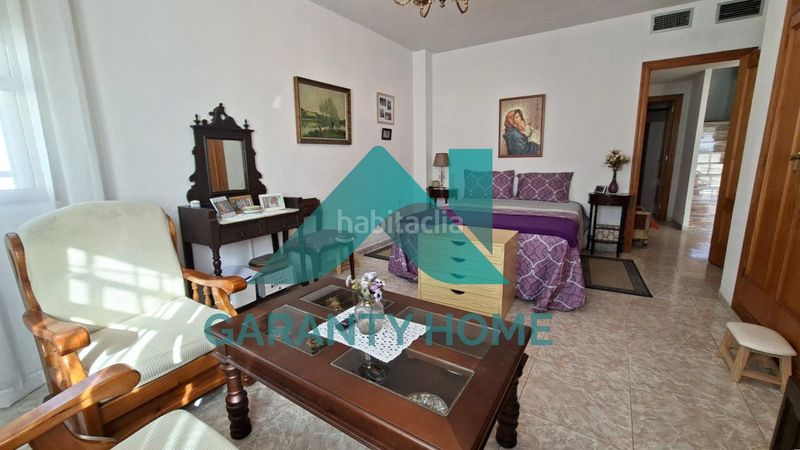 Foto fa1d64ca-dc25-4eca-bc36-6c64b4b460ef. Casa adossada amb calefacció a Torrequemada