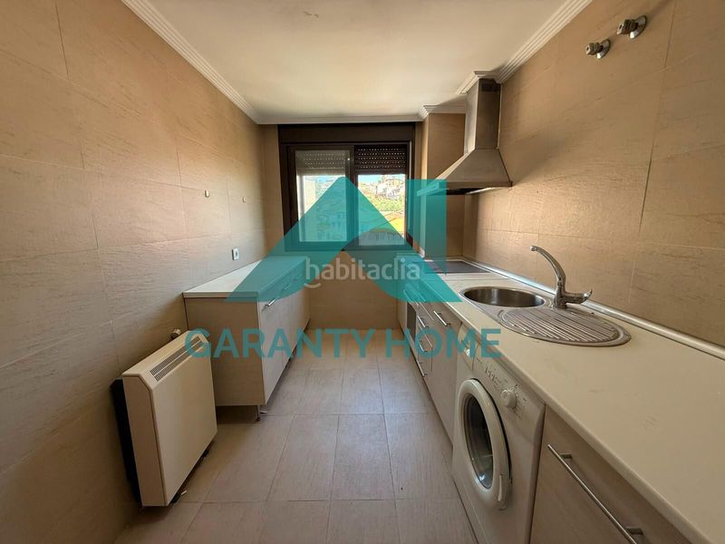 Foto 0600c689-f799-49ea-a6f7-8672bb5a7945. Àtic amb calefacció a Centro Cáceres