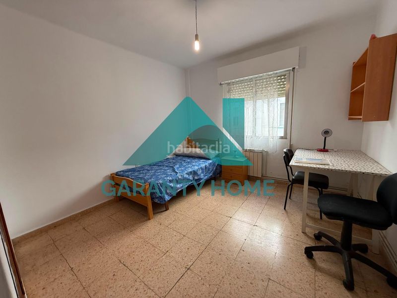 Foto dc54e953-bb3f-4b1b-bc8a-231389bff009. Miete etagenwohnung mit heizung in Casco Antiguo Cáceres