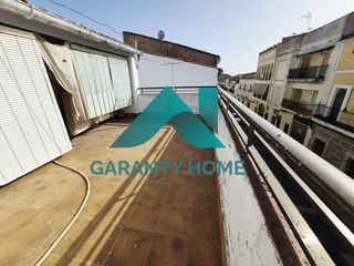 Casa a Arroyo de la Luz. Se vende casa de 3 plantas en arroyo de la luz!