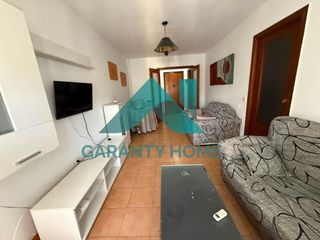Affitto Appartamento in Casco Antiguo. Se alquila piso de 2 habitaciones en san blas!
