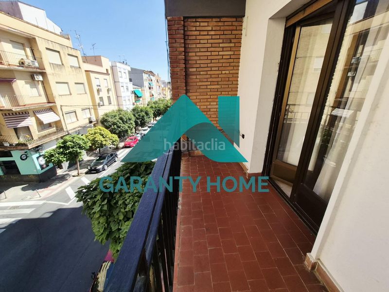 Foto fbac9eec-74cf-4637-b1e1-bf2d93ffaad6. Miete etagenwohnung in Centro Cáceres