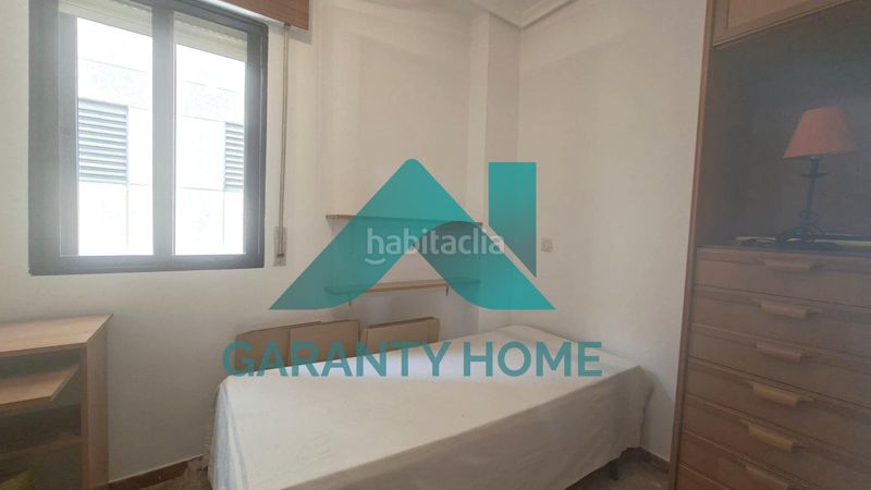 Foto 1c6b36ac-4eb0-4e62-b4d8-f41f32957c09. Alquiler apartamento  amueblado en alquiler en zona plaza de toros con garaje! en Cáceres