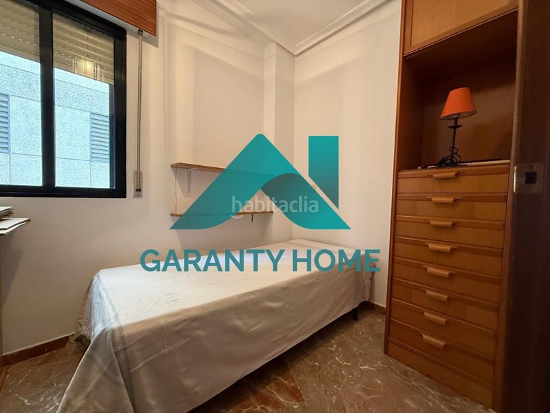 Foto 787b69a8-4c06-4c1b-bfe7-6baee00a4a66. Alquiler apartamento  amueblado en alquiler en zona plaza de toros con garaje! en Cáceres