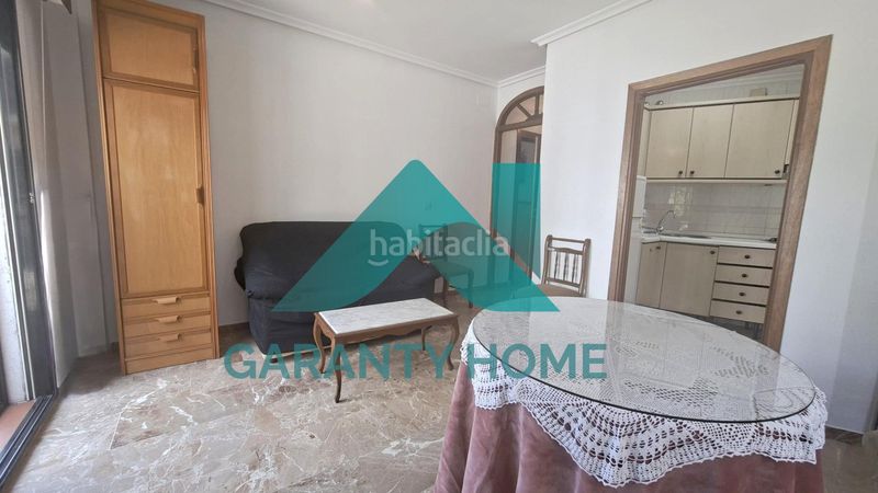 Foto 9cce9f92-ac10-49bc-8f3e-e4c97fb2cd5f. Alquiler apartamento  amueblado en alquiler en zona plaza de toros con garaje! en Cáceres