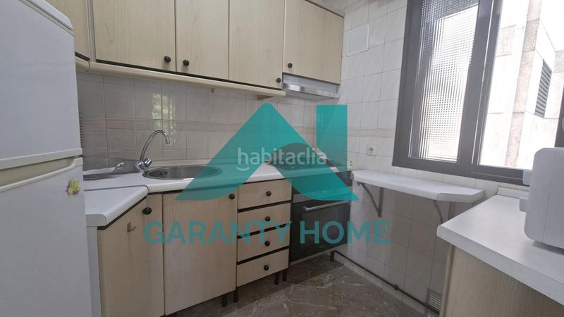 Foto be09bfa4-1b23-4330-8fd7-8ff187dbe99d. Alquiler apartamento  amueblado en alquiler en zona plaza de toros con garaje! en Cáceres