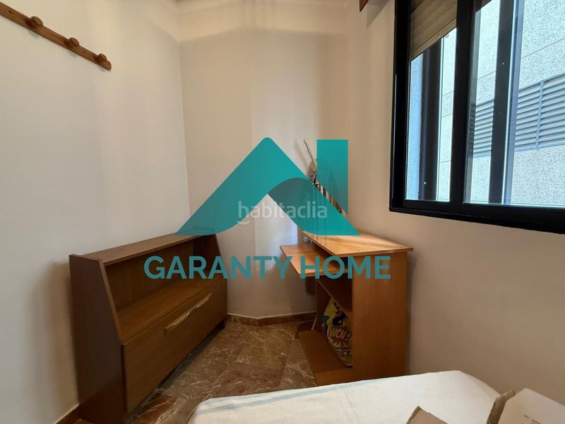 Foto d2e3117b-1f21-4789-b2f9-66e9c701f873. Alquiler apartamento  amueblado en alquiler en zona plaza de toros con garaje! en Cáceres