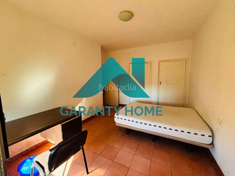 Foto d9a21eca-4719-4ff7-bddf-14cfc2ee0ad9. Etagenwohnung mit heizung in Centro Cáceres