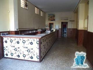 Location Local commercial à Centro. Se alquila bar en zona centro