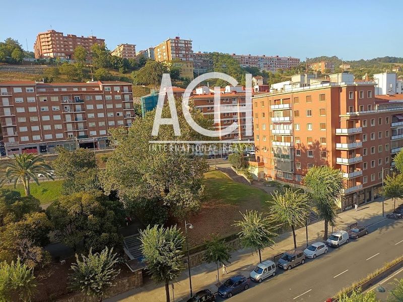 Foto 7ed8a7a3-44c1-4723-9c21-8886f2e0a35a. Lloguer pis a San Pedro de Deusto - La Ribera Bilbao