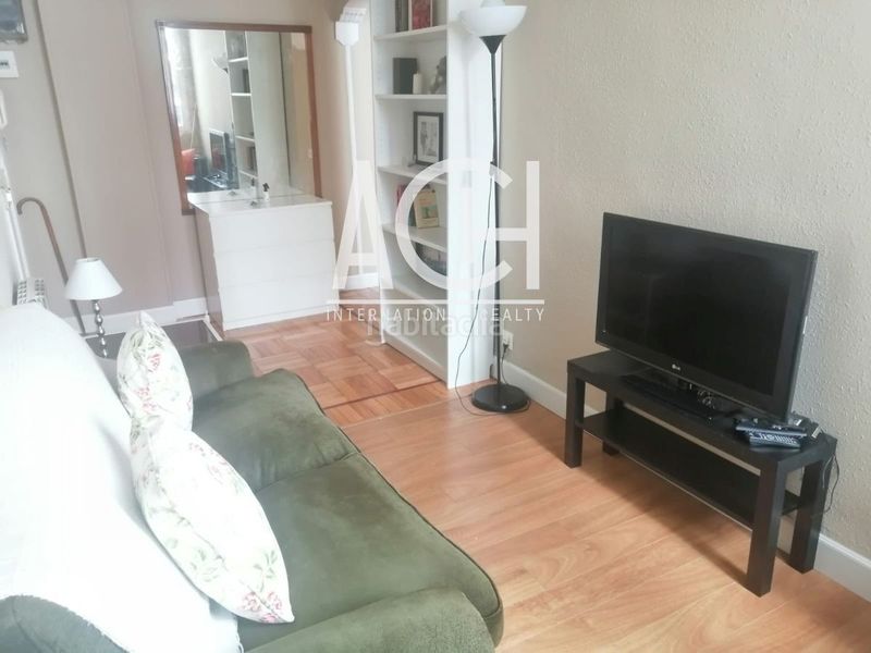 Foto c557c852-93f8-4758-ba71-dd51cd891135. Rent flat with heating in Ametzola Bilbao