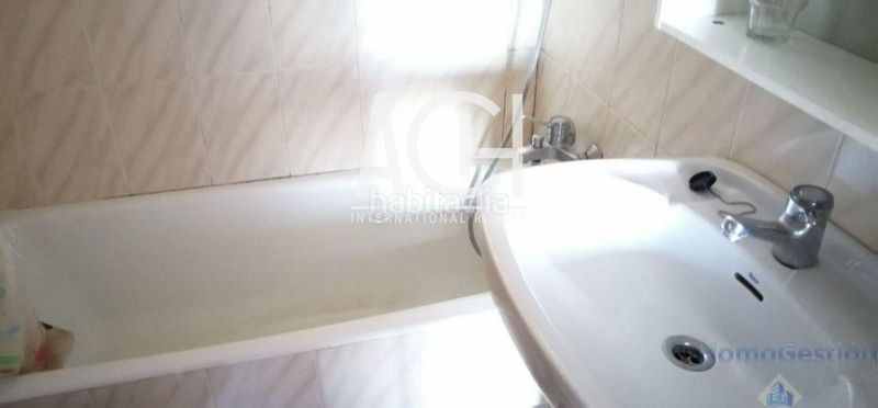 Foto c4c52fd2-67c4-4cf1-b266-67c56b72dfc0. Rent flat with heating in Iralabarri Bilbao