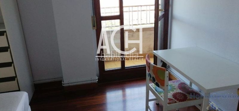 Foto f28f9a1c-1275-4ac8-93c2-6c0ca3f644b5. Rent flat with heating in Iralabarri Bilbao