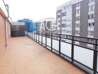 Rent Flat  Calle julio urquijo. Estudiantes, estupendo piso en deusto