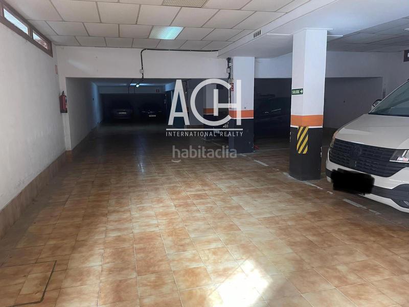 Foto 7bc3f5f9-ed03-4ed7-9d41-47d2ef8008ad. Parking voiture dans Villamonte Getxo