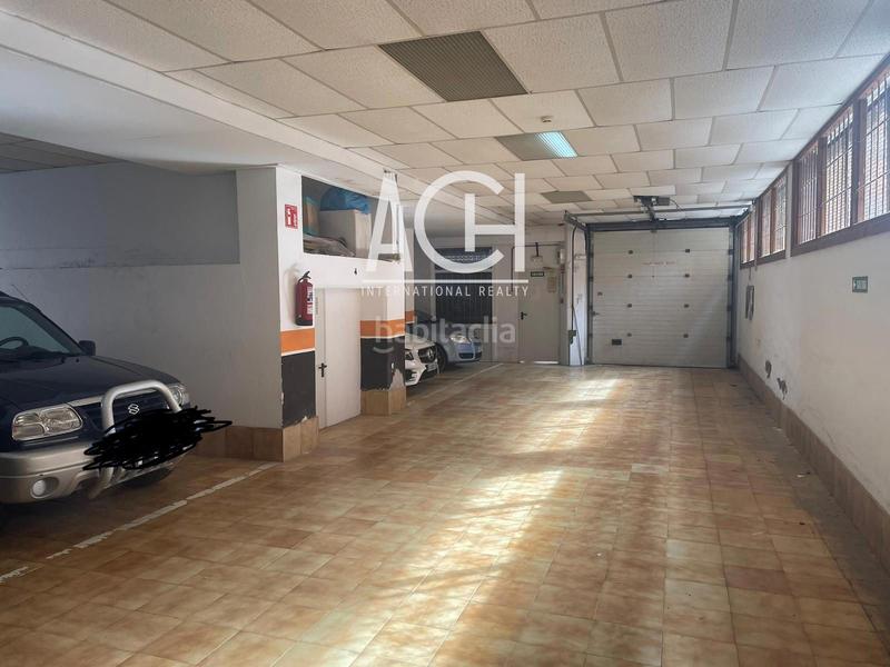 Foto a46b1e98-bac0-4cef-9532-582822906835. Parking voiture dans Villamonte Getxo