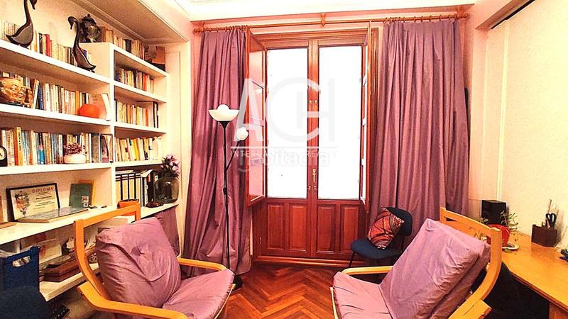 Foto da0bcbba-1967-4c45-827e-180f0dfd249a. Flat with heating in Casco Viejo Bilbao