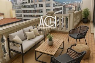 Pis a Abandoibarra - Guggenheim. Estupendo piso con terraza en el ensanche