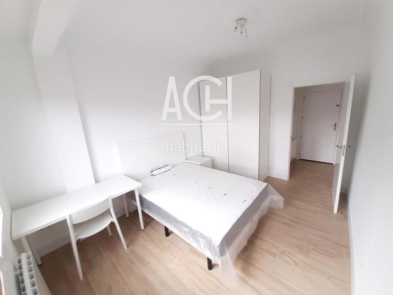 Foto f97725b5-e982-4e99-99e5-050e2bd1d55e. Lloguer pis amb calefacció a Zabalburu Bilbao