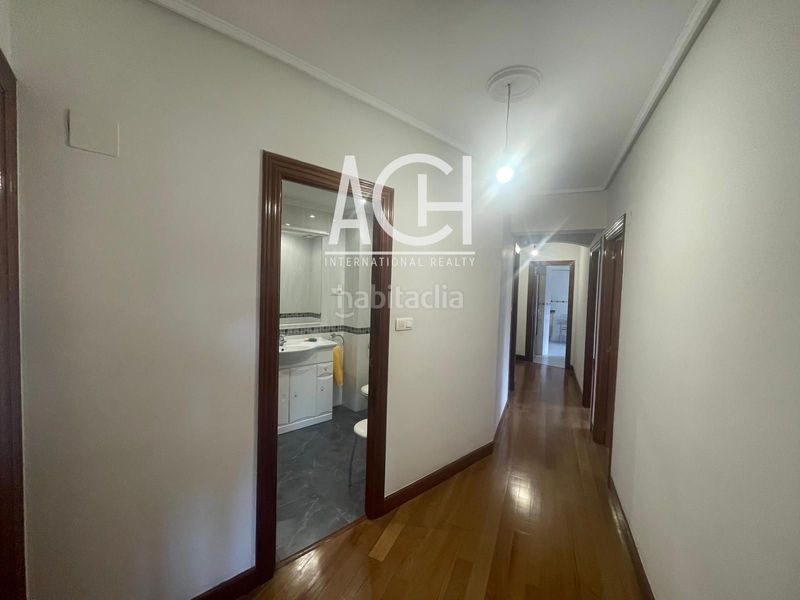 Foto 46b26f94-acba-4de7-9d79-45ff15a57c6d. Rent flat with heating in Atxuri Bilbao