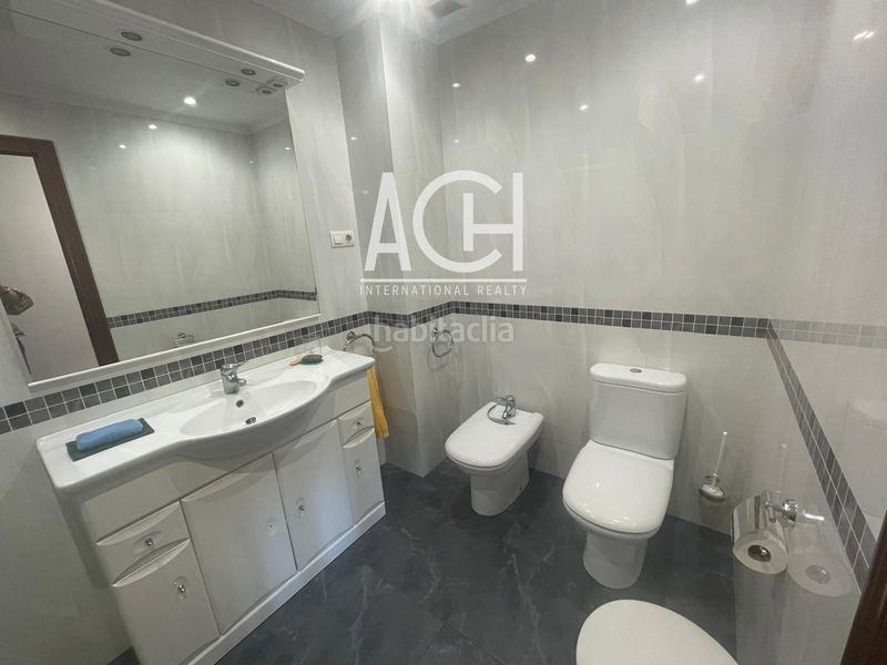 Foto 72fb7747-dc7a-4b40-b6b3-d7b5e192b9ec. Rent flat with heating in Atxuri Bilbao