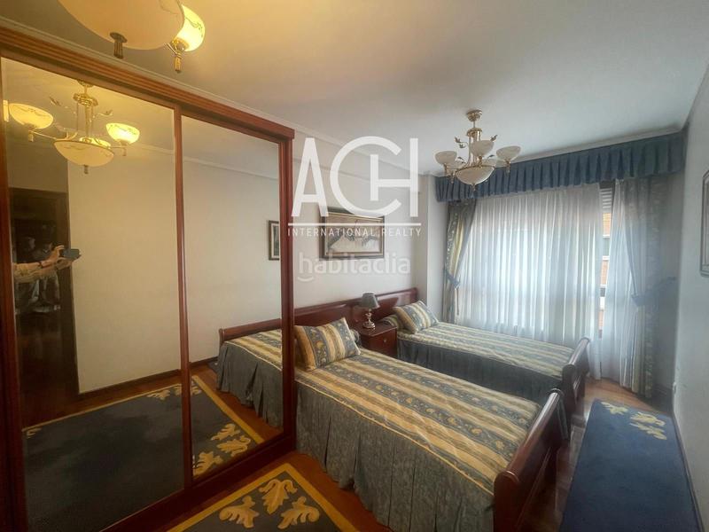 Foto 8d1abd30-db96-4814-bbed-42fefbd5cc83. Pis amb calefacció aparcament a Iralabarri Bilbao