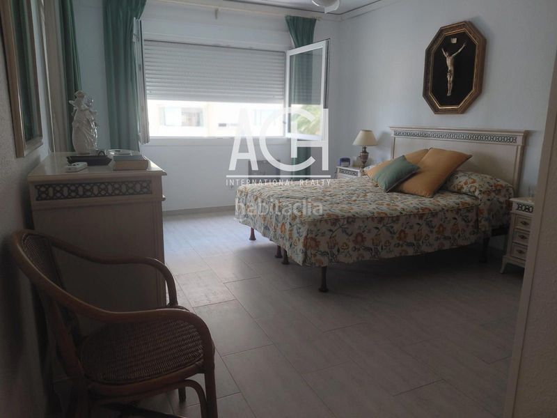 Foto 09cf5a5d-d3d6-4ac3-af47-ec2d83bccd86. Pis amb calefacció aparcament piscina a puerto de Estepona Estepona