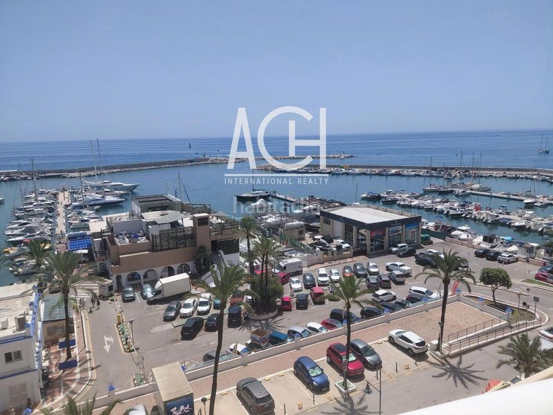 Foto 0a39f420-419b-420c-9327-3349629e51a6. Pis amb calefacció aparcament piscina a puerto de Estepona Estepona