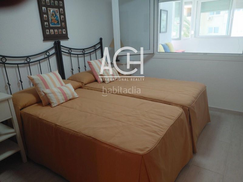 Foto 4967dff7-3f71-41d1-89a1-d0f52ba001f7. Pis amb calefacció aparcament piscina a puerto de Estepona Estepona