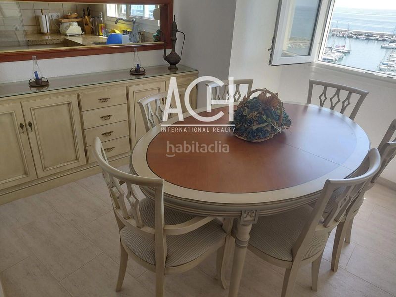 Foto 8482215f-3198-463f-889b-54b910f4f4a4. Pis amb calefacció aparcament piscina a puerto de Estepona Estepona