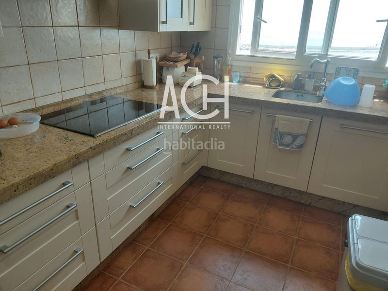 Foto be433351-7397-4229-980c-b97c560f894c. Pis amb calefacció aparcament piscina a puerto de Estepona Estepona