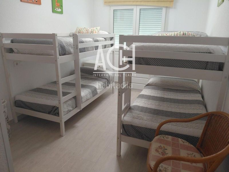 Foto d8ad84bf-60dc-42e8-9eef-eb886a312cc1. Pis amb calefacció aparcament piscina a puerto de Estepona Estepona