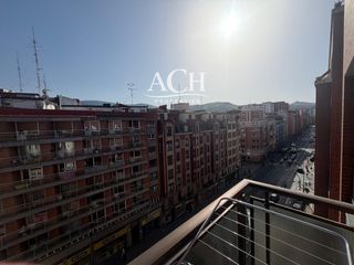 Miete Etagenwohnung  Autonomia. Estudiantes! luminoso piso en bilbao