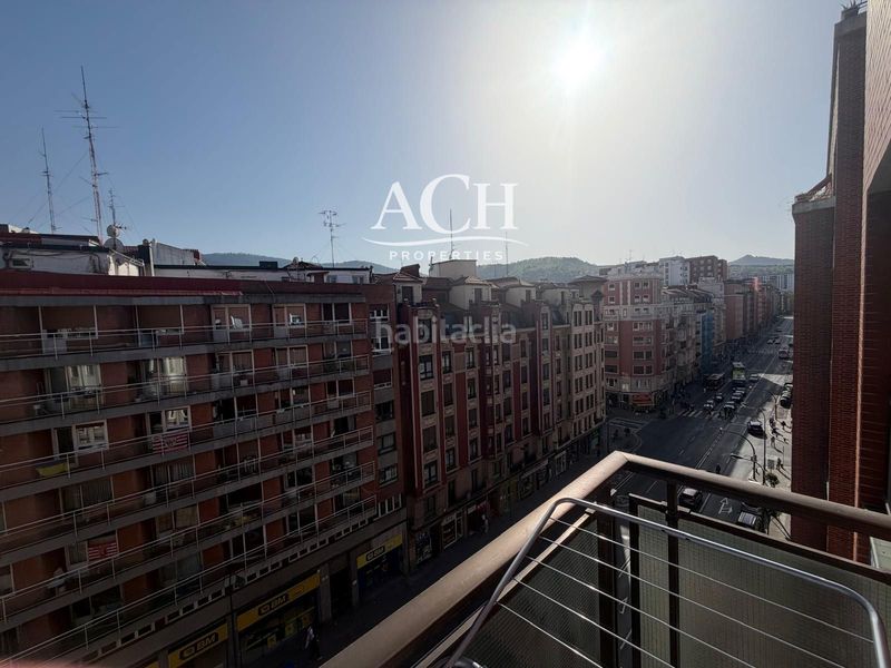 Foto 41f90465-6c1c-4b0c-8815-6401094e01ab. Lloguer pis amb calefacció a Alhóndiga Bilbao