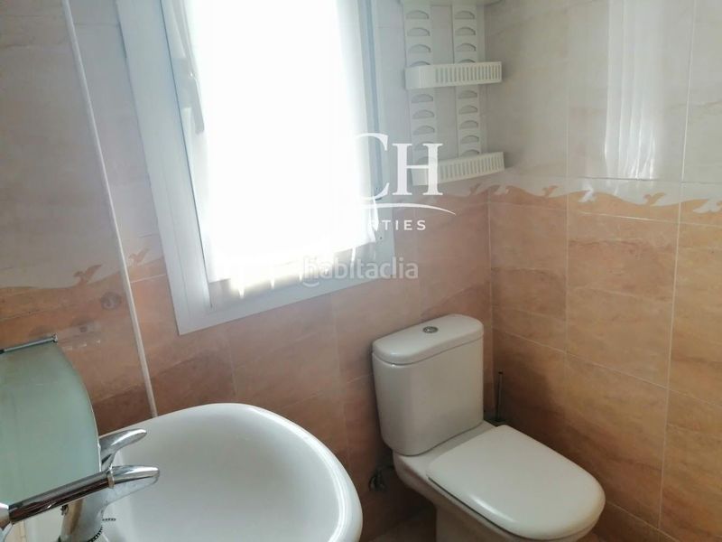Foto 3577c701-c91d-49c6-a853-4436492dc201. Miete etagenwohnung mit heizung in Basurtu Bilbao