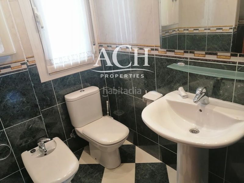 Foto ab195ca5-b101-41c0-b7a1-09a00b7a5586. Miete etagenwohnung mit heizung in Basurtu Bilbao