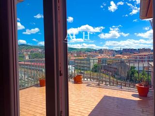 Rent Penthouse  García salazar. Estudiantes, estupendo piso de 5 habitaciones en abando