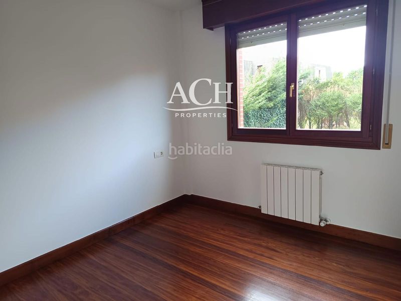 Foto 2632539d-d8b3-4ff0-8ce1-7bfd0abf26d9. Rent flat with heating parking in Berango