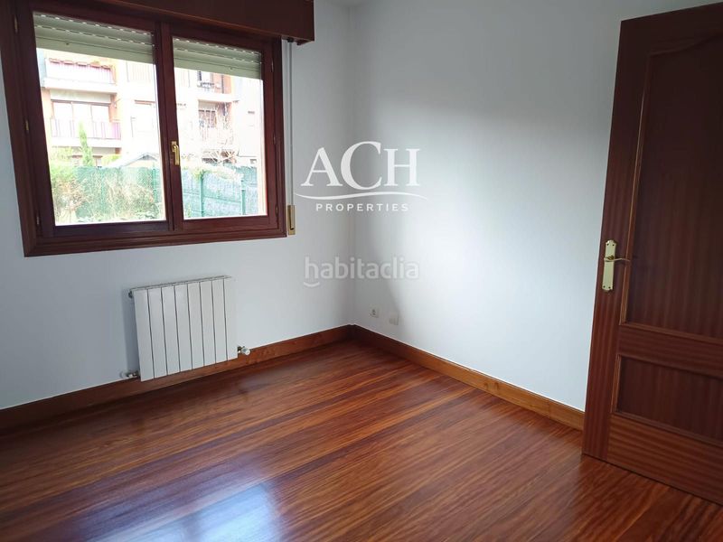 Foto 5b229373-b48c-4578-8b2d-23625a4b1975. Rent flat with heating parking in Berango
