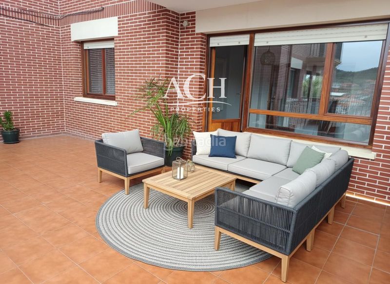 Foto ef0fbdb3-875e-4d7f-b85e-994bfc493b3a. Rent flat with heating parking in Berango