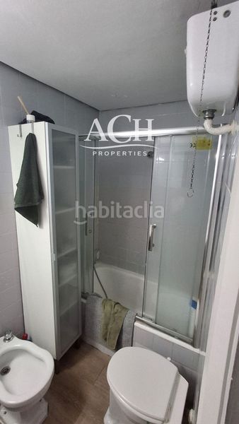 Foto 06d28eb3-6a0f-4d45-bd58-70d2b8698dee. Rent flat with heating in San Pedro de Deusto - La Ribera Bilbao