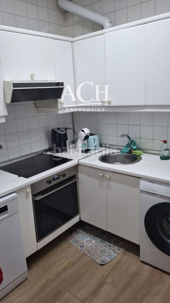 Foto e6d52f11-d04a-4381-9a03-19099a9ecf50. Rent flat with heating in San Pedro de Deusto - La Ribera Bilbao
