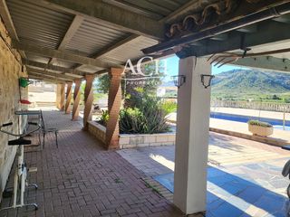 Chalet in Calanda. Casa señorial en calanda