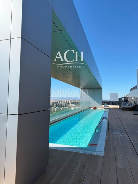 Foto dcd50524-4f3c-4b0e-a066-dcd1e90e5bdb. Rent flat with parking pool in Valdeacederas Madrid