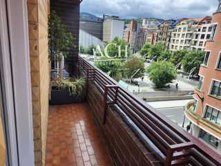 Location Appartement  Gregorio de la revilla. Estupenda vivienda en el centro de bilbao