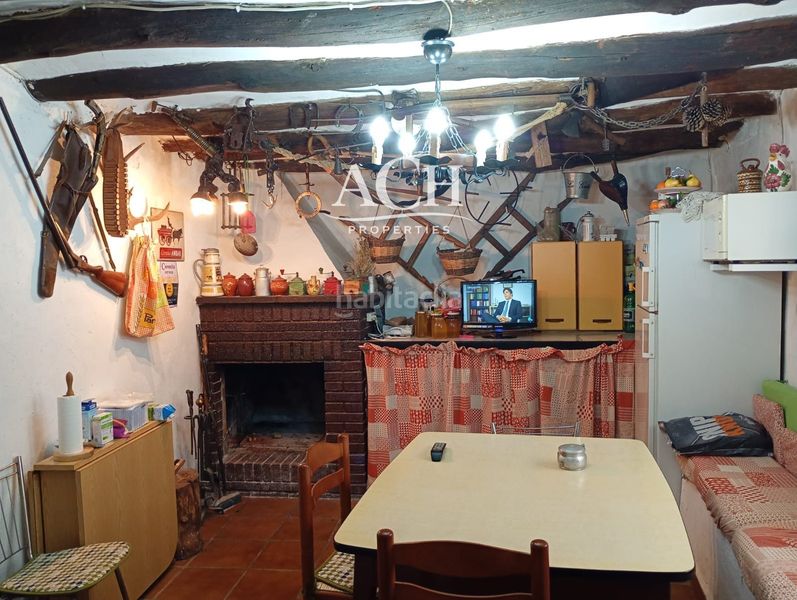 Foto f89b9aaa-7d08-4c34-bb67-023fdb0f5907. House with heating in Calanda
