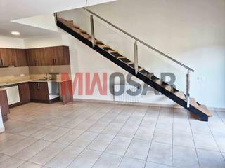 Duplex in Carrer de la resclosa 18. Dúplex con terraza privada y 3 habitaciones