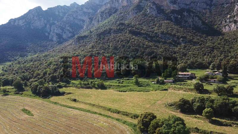 Foto e0129f33-8be4-4ddf-9072-dfd9ddaae30b. Masía finca rústica en venta – mas garreta en Berga