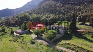 Mas�a en Berga. Finca r�stica en venta � mas garreta